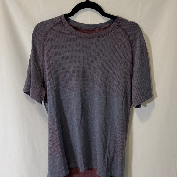 Lululemon Blue and Burgundy Metal Vent Tech Short Sleeve Tee - Picture 1 of 4